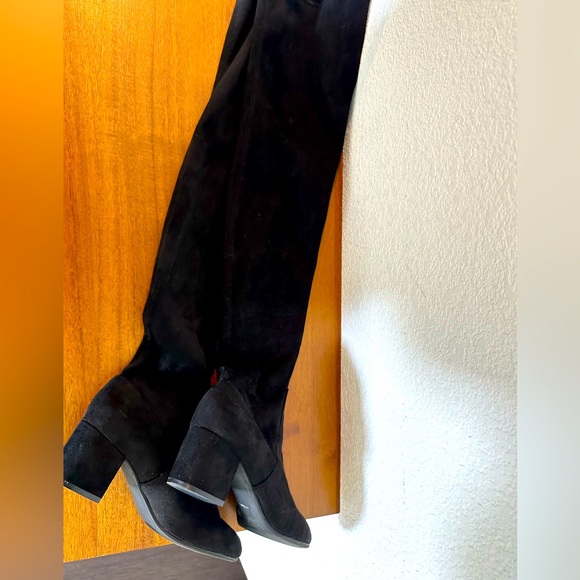 Steve Madden Isaac Black Suede Over the Knee Boots - Picture 6 of 8